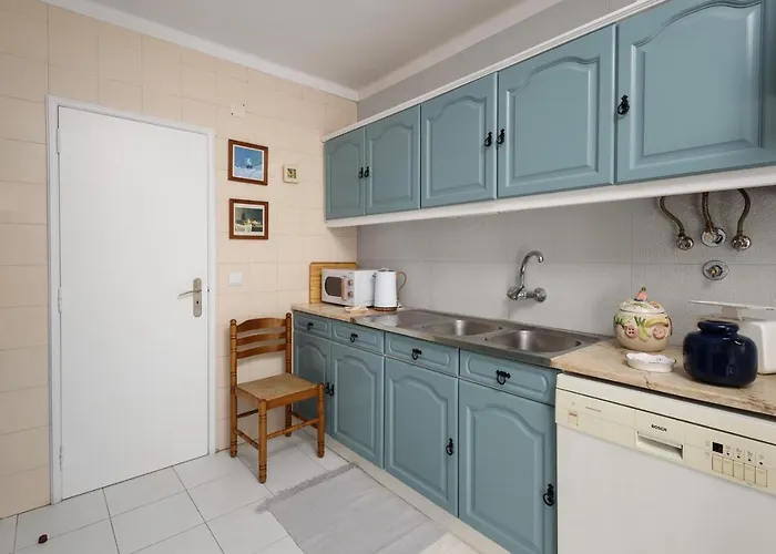 Cister House Apartment *